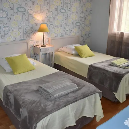 Balcon De Villette Apartment